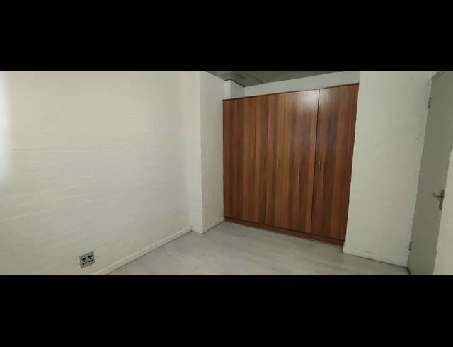 1 BEDROOM APARTMENT FOR SALE IN WOODSTOCK